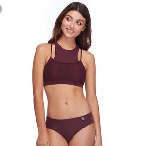 Body Glove Active Crossover Sports Bra